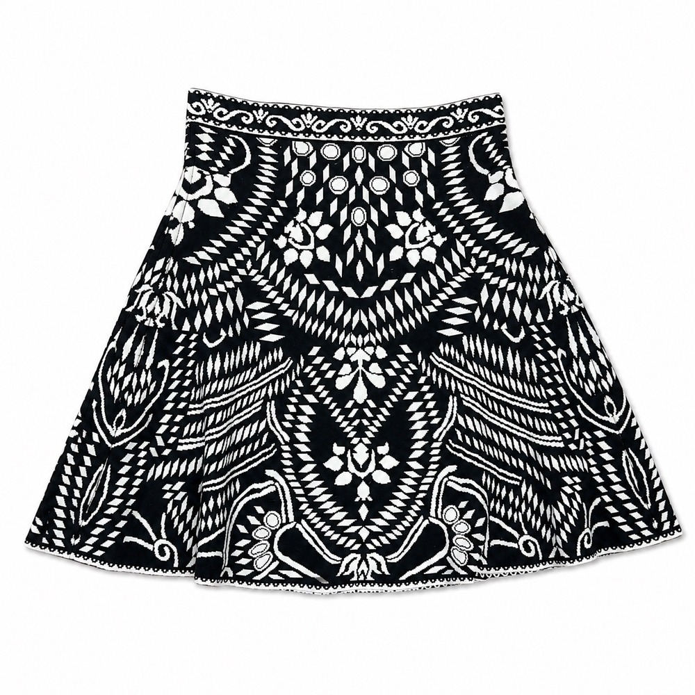 Express Black White Geometric Intarsia Knit Fit Flare Skirt Small Boho Skater